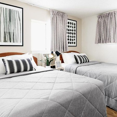 Intown Suites Extended Stay Carrollton Tx - Westgrove Drive Buitenkant foto